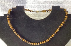 Beautiful Vintage Round Beaded Polished Tiger Eye Gemstone Necklace 16” CLEAN