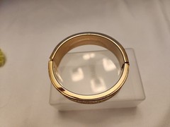 VINTAGE Yellow Gold Tone Floral Engraved Bangle BRACELET (Gold Plated?)