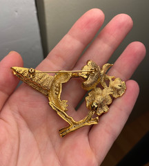 Vintage Gold Tone White and Green rhinestone hummingbird brooch with flowers