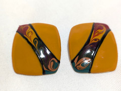 Vtg abstract earrings square enamel modern swirl art design pierced post mustard