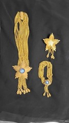 Exceptional Kramer of NY Vintage Jewelry Set 3 pieces