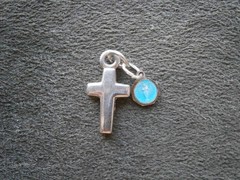 TINY Double Sided St Christopher & Silvertone Cross Vintage Charm Pendant 1.3g