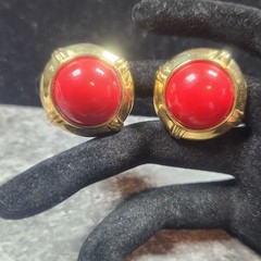Vintage Gold Tone Red Cabochon Clip On Statement Earrings Round 1 Inch