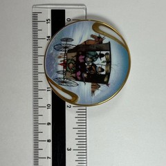 P Buckley Moss Christmas Carol Porcelain Brooch Pendant 1996 Anna Perenna 14168