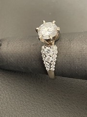 14KT White Gold 1.50CTW (1.00CT Center) Diamond Engagement Ring. Size 4.5 (H10)