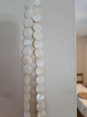 Vintage Mother Of Pearl Round Flat Disc Beaded Necklace 24 inch.