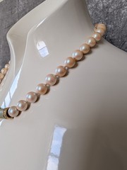 Vintage Rare Givenchy Faux Pearl Statement Choker Necklace 15.5″
