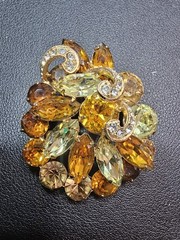 Vintage Eisenberg Amber Rhinestone Brooch Gold Tone