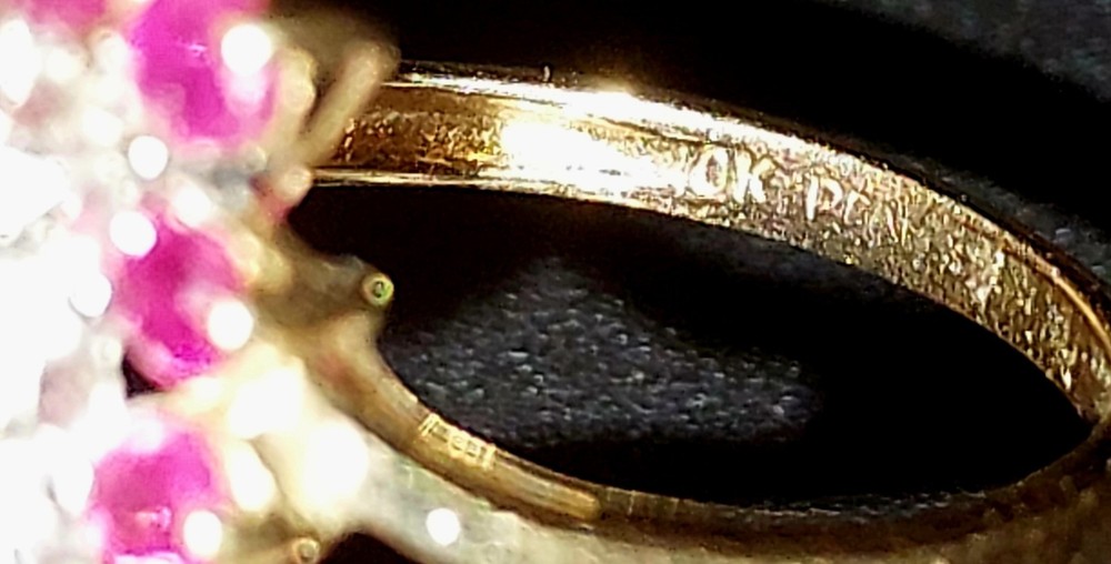 Romantic Antique Edwardian 18K Gold Ruby Diamond Scrolling Hearts Gem Ring 5.75