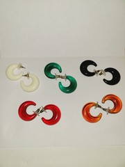 VINTAGE JOAN RIVERS 5 PAIRS LUCITE HOOP PIERCED EARRINGS VARIOUS COLORS