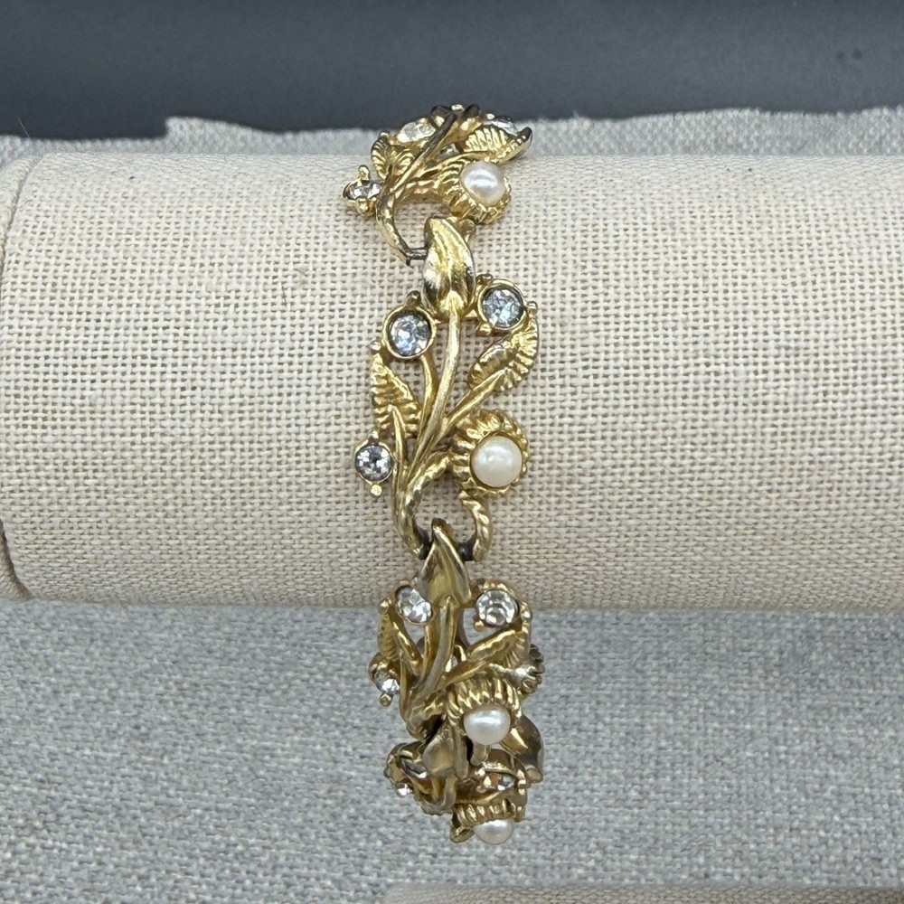 Vintage Bracelet Gold Tone Leaves Rhinestone Imitation Pearl Flowers 6.5
