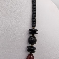 Vintage Mid-Century Modern Necklace Black Red Bead Maximalist Boho 25″