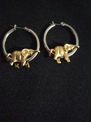 Vintage Two-Tone Elephant Hoop Earrings Gold Tone Charm Slide Silver Tone Hoops
