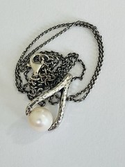 Vintage Designer G&H Sterling Silver Freshwater Pearl Pendant Necklace