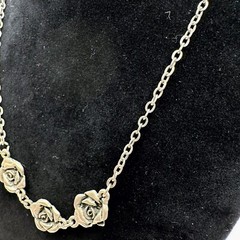 Y2K Pewter Floral Rose Charm Boho Chic Romance Witch Nature Goth Necklace Prom