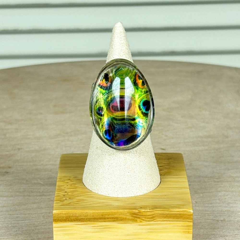 Vintage Statement Peacock Green Gold Art Glass Cabochon Ring Size 7