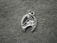 Horse Head in Horseshoe Vintage Silvertone Bracelet Charm Pendant 1.1g