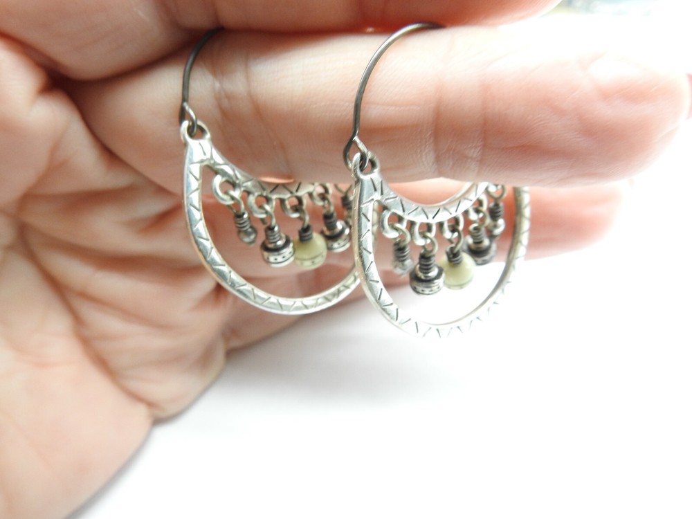Black White Plastic Silver Tone Metal Bead Etched Hoop Pierced Earrings Vintage