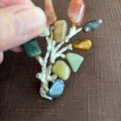 Vtg 1970s Silver Tone Tree Brooch/Branches w/multi-colored polished stones