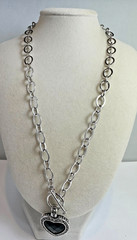 925 Sterling Silver Black Heart pendant with chain Necklace. 26.63g L- 18 in