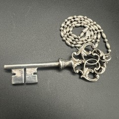 Heavy Sterling Silver Victorian Skeleton Key 3.5” On 16” Italy Bead Chain 41.4g