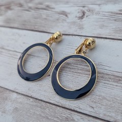 Vintage Clip On Earrings – Extra Large Dark Blue & Gold Tone Circle Dangle Drop