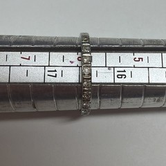 18k Antique 2mm Diamond Band Size 6