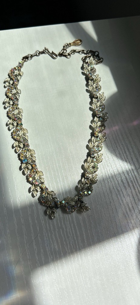 Coro Vintage 1950s White Enamel Aurora Borealis Rhinestone Leaf Choker Necklace