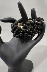 Glass Bead Expandable Bracelet Black Round Cha Cha Dangle Gold Tone Japan Capri