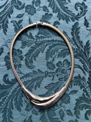 Vintage Gold Tone Omega Collar Necklace Flexible Ribbed Choker