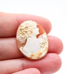 Italy Fine Art Nouveau Hand Carved Shell Woman Floral Cameo Unmounted Portrait