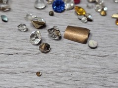 Vtg Estate Costume Jewelry Crystals Glass Rhinestones Lot For Repairs Parts G9.1