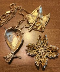 Vintage Jewelry Lot – Gold Tone And White – Brooches – Owl Necklace – Marked