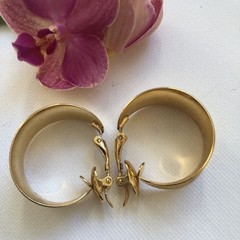 Vintage Trifari Gold-plated Wide Hoop Earrings