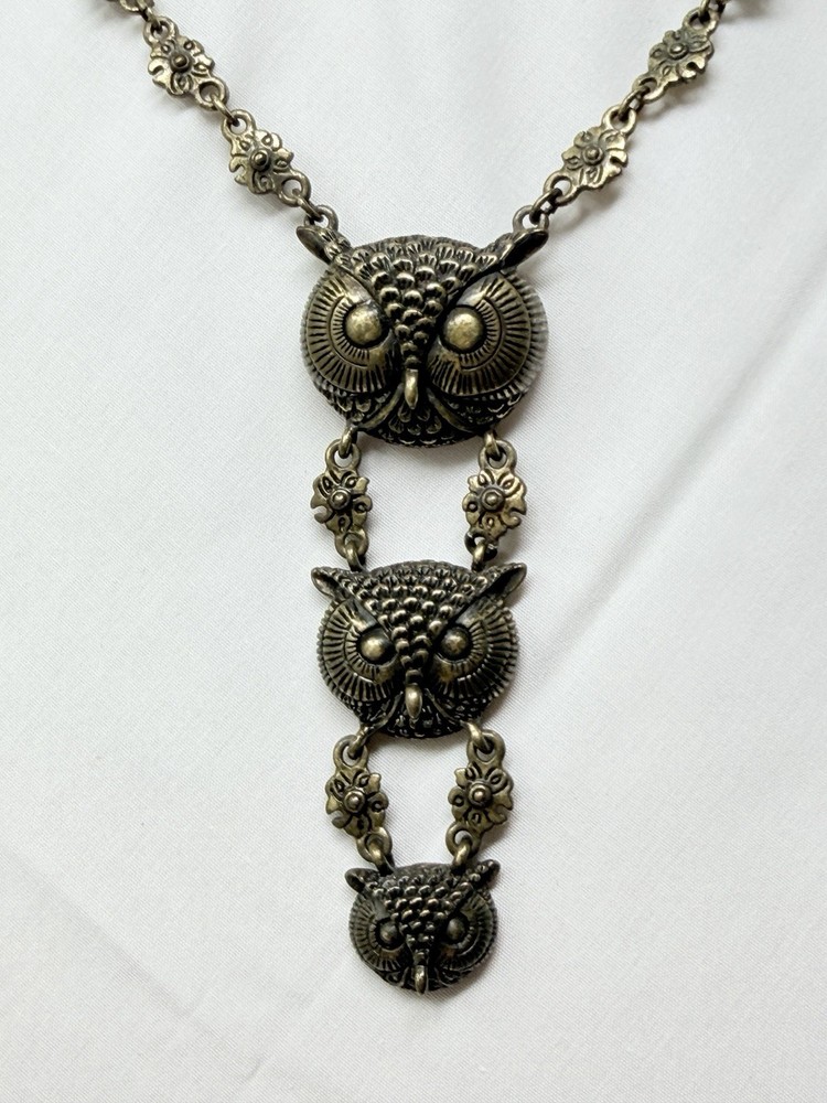Beautiful Antiqued Bronze Colored Three Owls OWL Pendant 16-18″ Necklace