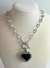 925 Sterling Silver Black Heart pendant with chain Necklace. 26.63g L- 18 in
