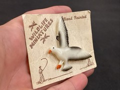 Wildlife Miniatures Hand Painted Seagull Bird Brooch Pin Back 2” Vintage On Card