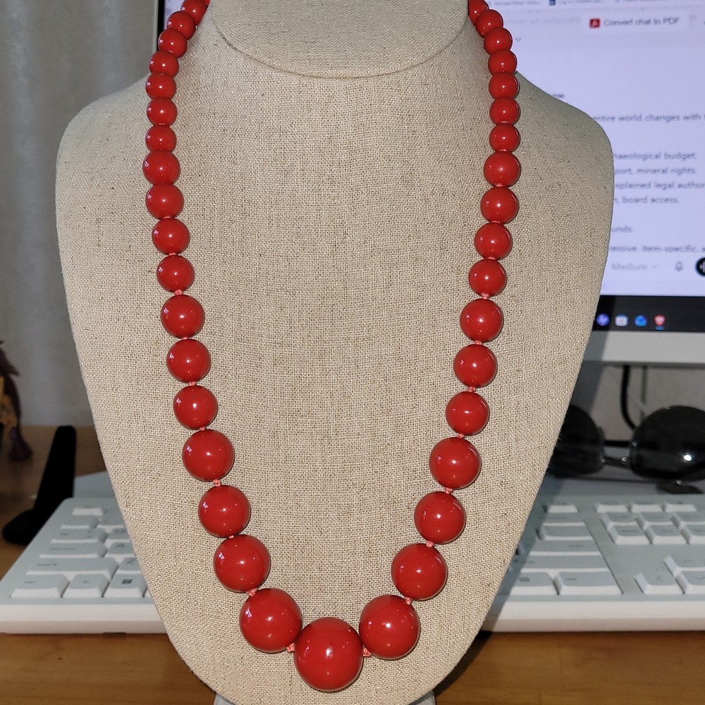 Vintage Coral Red Graduated Glass Bead Necklace Knotted 23in 75g