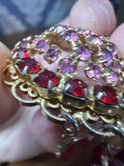 Vintage Gold Tone Red And Pink Dangling Lace Border Brooch