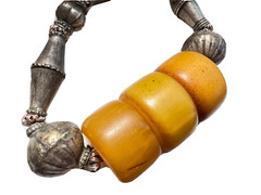 ATQ Yemeni Bedouin Ethnic Butterscotch Bakelite Silver Alloy Beads Necklace 19.5