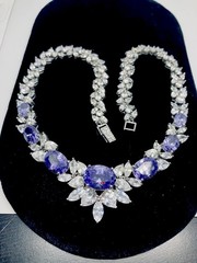 Vintage High-End Rich Rhinestones Clear & Amethyst Sparkling Stones Necklace