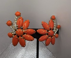 Verified Rare Juliana D&E Orange Milk Glass Bracelet Brooch & Clip Earrings