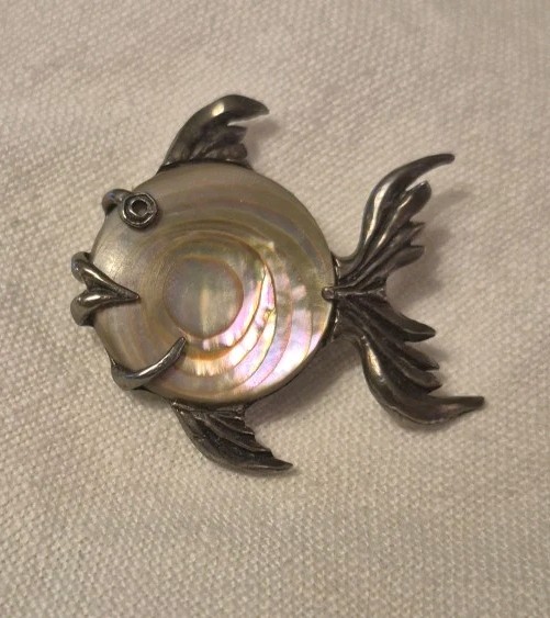 Vintage Sterling Silver Fish Brooch Pin W/Abalone Shell Inlay Angelfish
