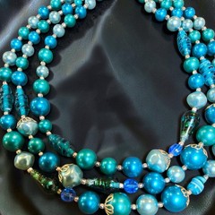 Vintage 3 Strand MCM Art Glass Lucite Bead Necklace Aqua Teal Blue 1950s-1960s