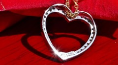 14k white gold pendant 0.09ct natural diamond open heart charm 0.66gr N2744A