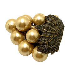 Vintage Miriam Haskell Faux Pearl Grape Cluster Dress Fur Clip Unsigned 2.5″