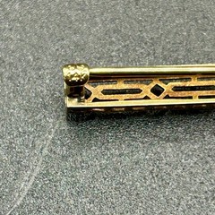 Antique Art Deco 14k Gold Engraved Filigree Bar Pin w/ Sapphire 3.7 gram
