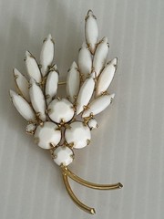 Vintage Juliana? Open Back Navettes Set In Goldtone -#470