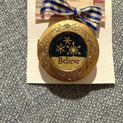 Vintage John Wind Maximal Art Brooch Believe Christmas Winter Open For Photo NWT