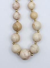 Vintage Gold Tone Jasper Beaded Necklace Polished Cream Boho Natural Graduated